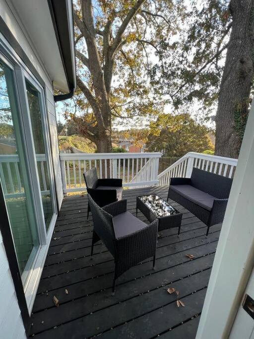 Modern Home At Colonial College Park Atlanta Exterior photo